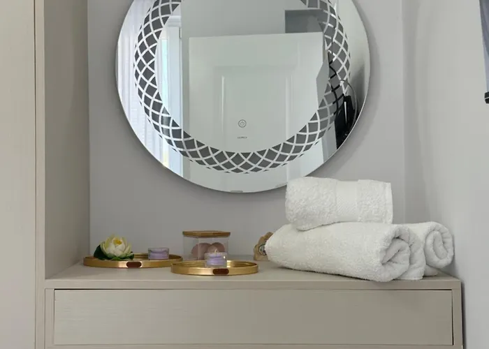 Wave Nest Golem (Tirana)